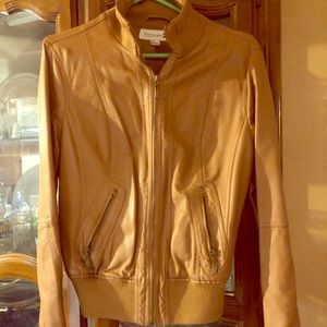 Tan leather zip up jacket with pockets